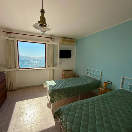 Fronte Mare Sea Front Nyaraló