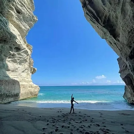 بيت للعطل Fronte Mare Sea Front